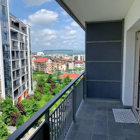 Quiet 1-bedroom Apartment, Free Parking & Gym Apartment *